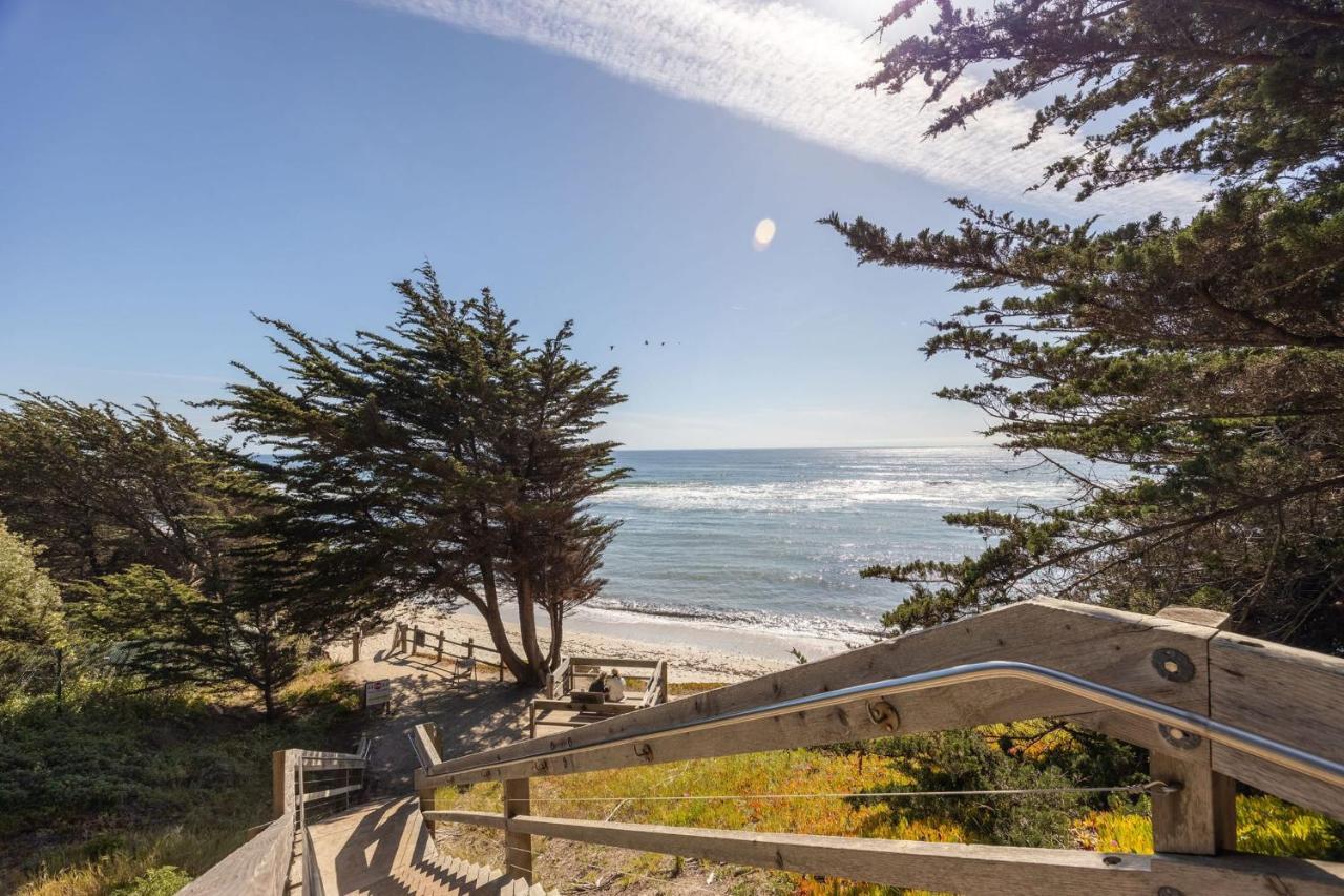 Beach Chic Oasis Home Walk To The Beaches Restaurants Ocean Views & More Moss Beach Esterno foto